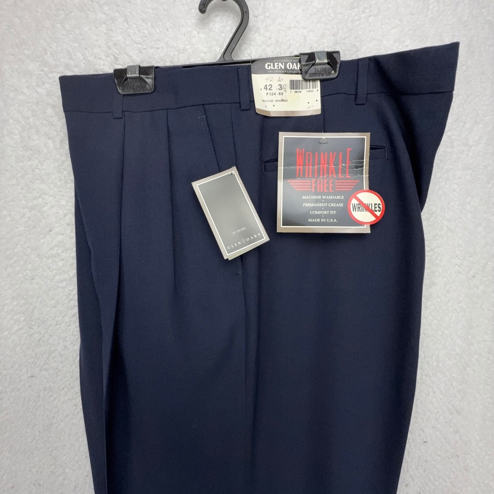 Glen Oaks Mens 42x30‎ Navy Blue Pleated Wrinkle Free Comfort Fit Dress Pants USA